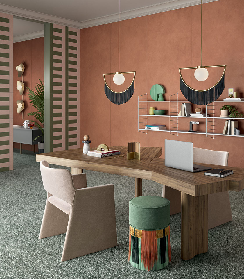 Scopri come combinare superfici colorate, texture materiche e geometrie Lea Ceramiche per creare interni contemporanei, originali e ricchi di personalità.