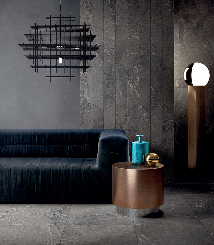 Scopri il ton sur ton con superfici effetto pietra Lea Ceramiche in tonalità scure, per interni sofisticati, avvolgenti e dal forte carattere.